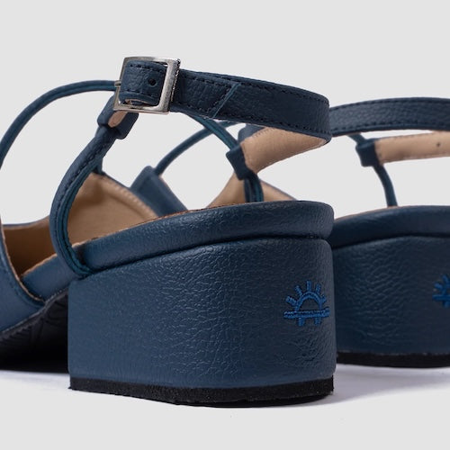 Espinela Azul