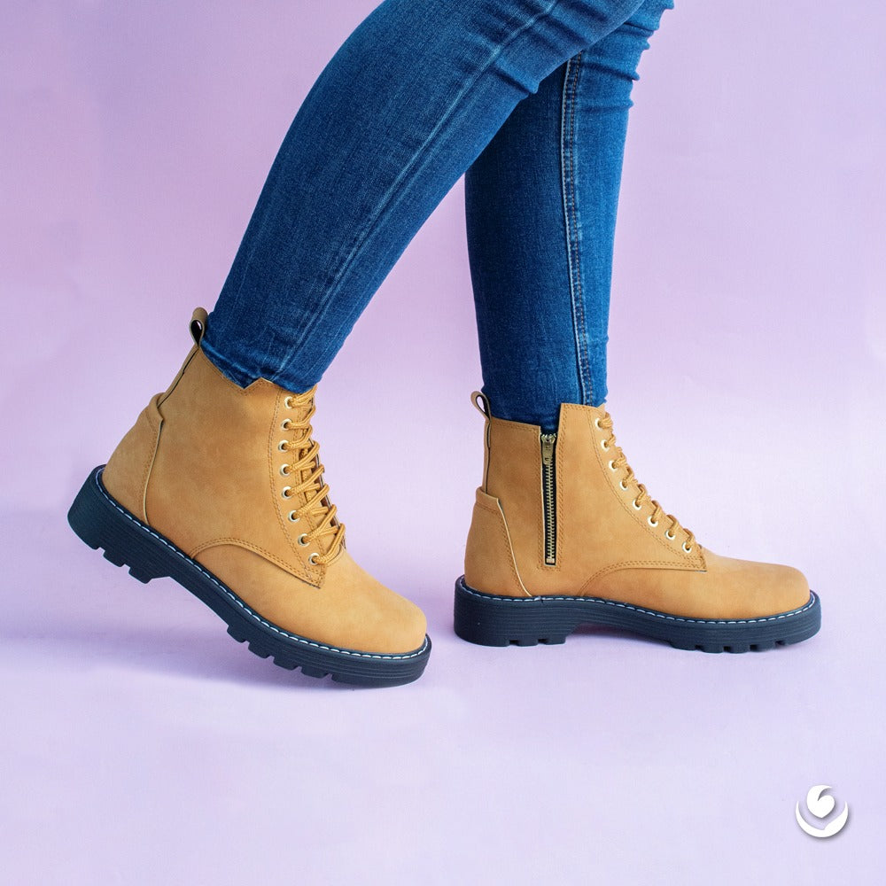Botines Mostaza