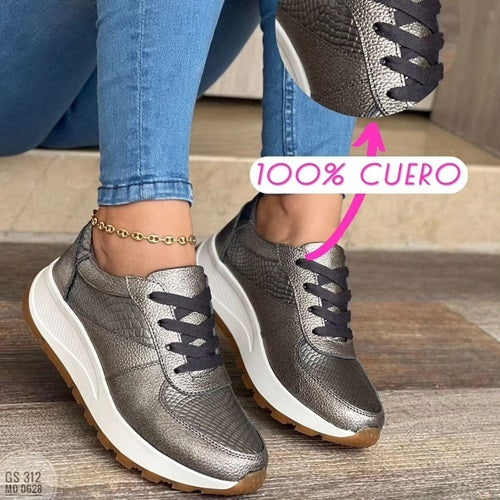Tenis en Cuero Metalizado