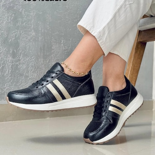 Tenis en Cuero Negro