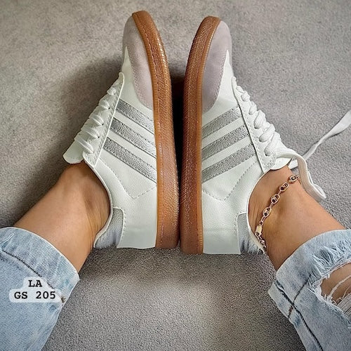 Tenis en Cuero Blanco y Gris