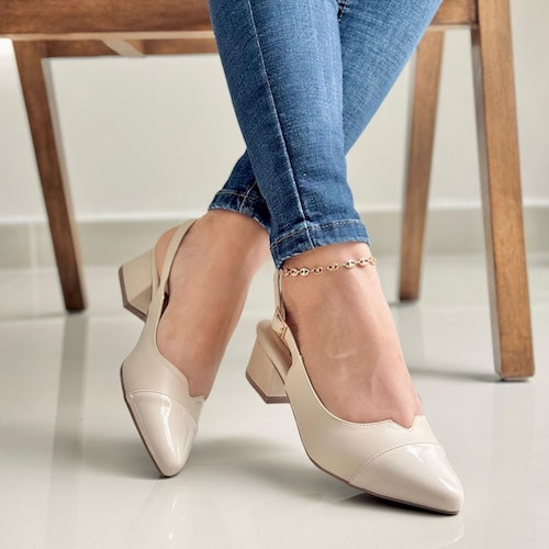Tacones Beige