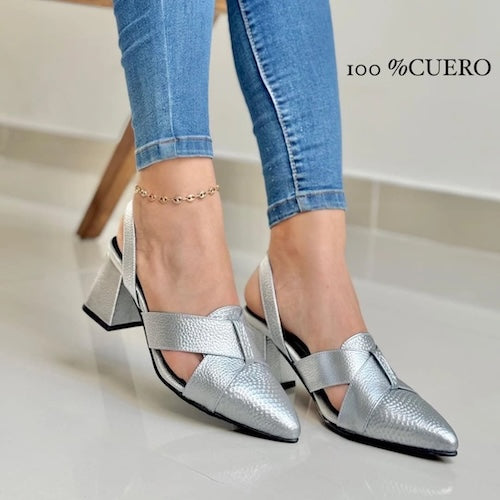 Tacones en Cuero Plateado