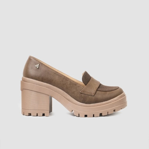 Mocasin Velvet Cafe