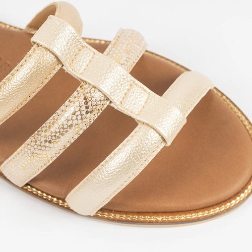 Sandalia Plana Dorada