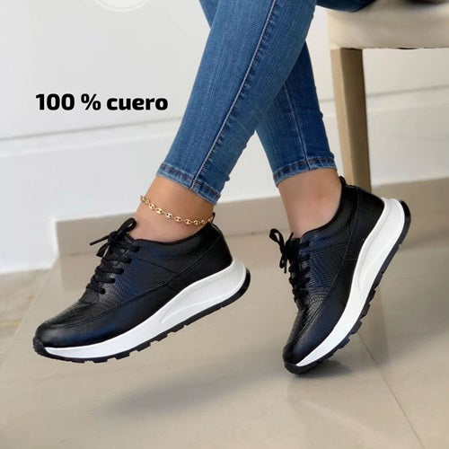Tenis en Cuero Negro