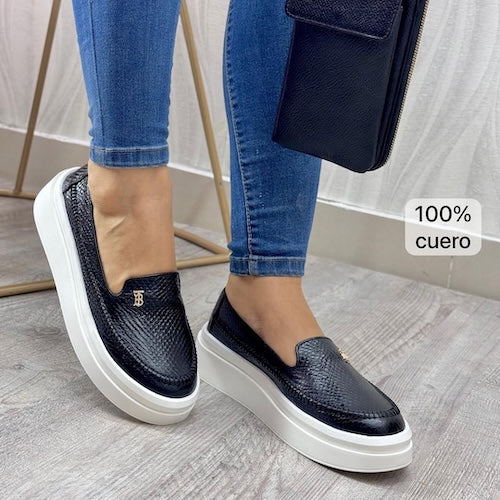 Tenis en Cuero Sin Cordones Negro