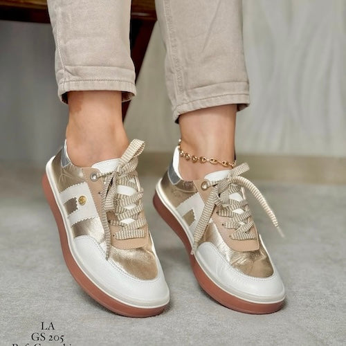 Tenis en Cuero Blanco y Champaña