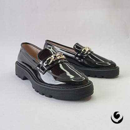 Mocasines Hebilla Charol Negro