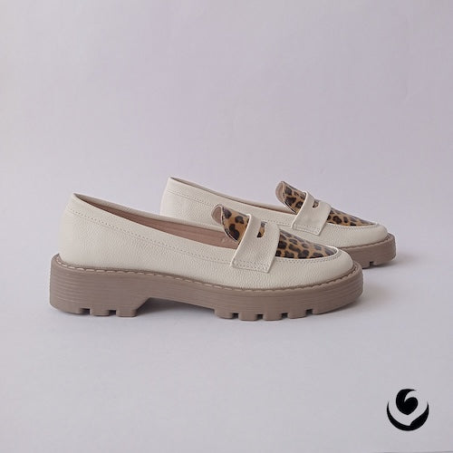 Mocasines Crema y Animalprint