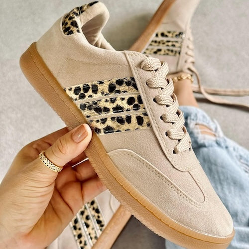 Tenis en Cuero Beige