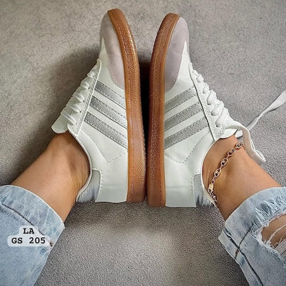 Tenis en Cuero Blanco y Gris