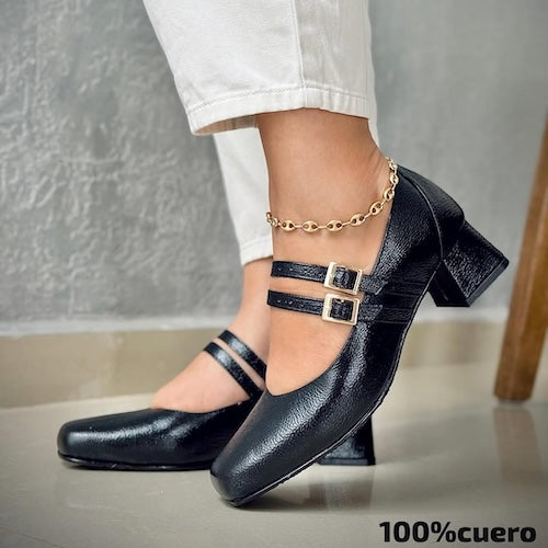 Tacones en Cuero Negro