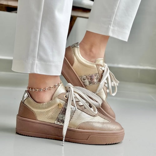 Tenis en Cuero Champaña