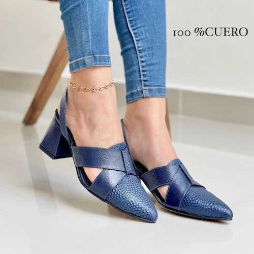 Tacones en Cuero Azul Destalonados