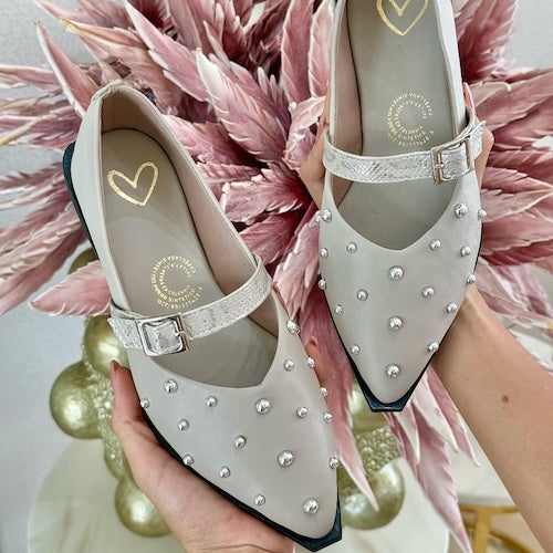 Baleta Plateada con Perlas