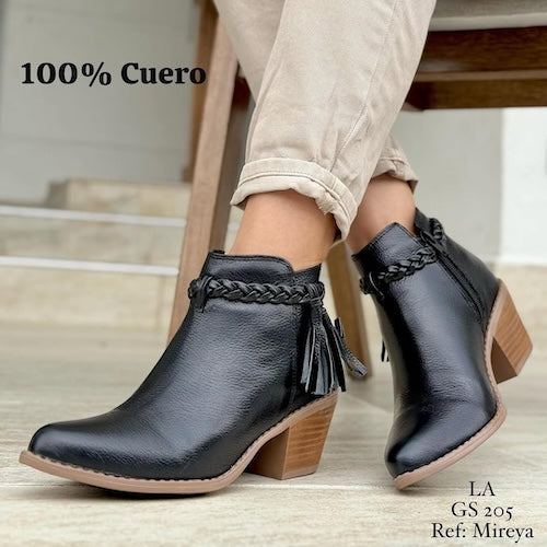 Botines Negros en Cuero
